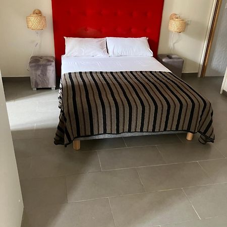 Chambres Hotes Chez Fernand サンテュリ エクステリア 写真